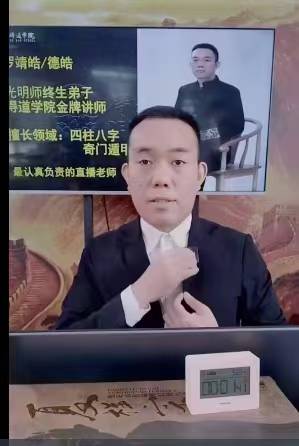 1776652728-77ea0c3b92817e3