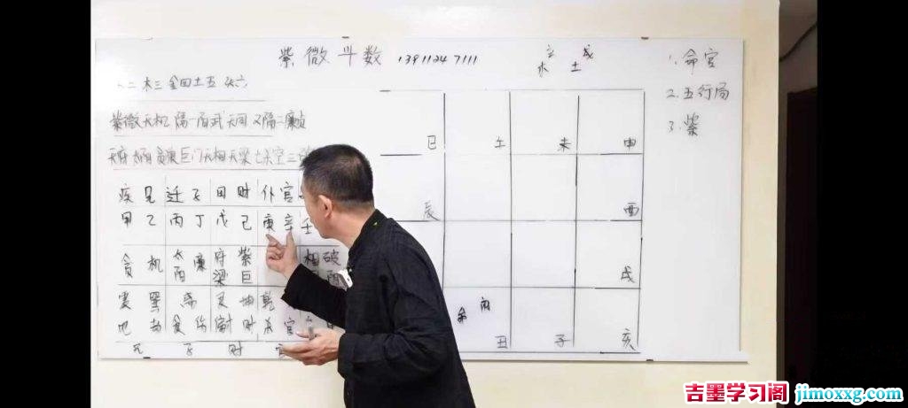 28012646879-1024x461